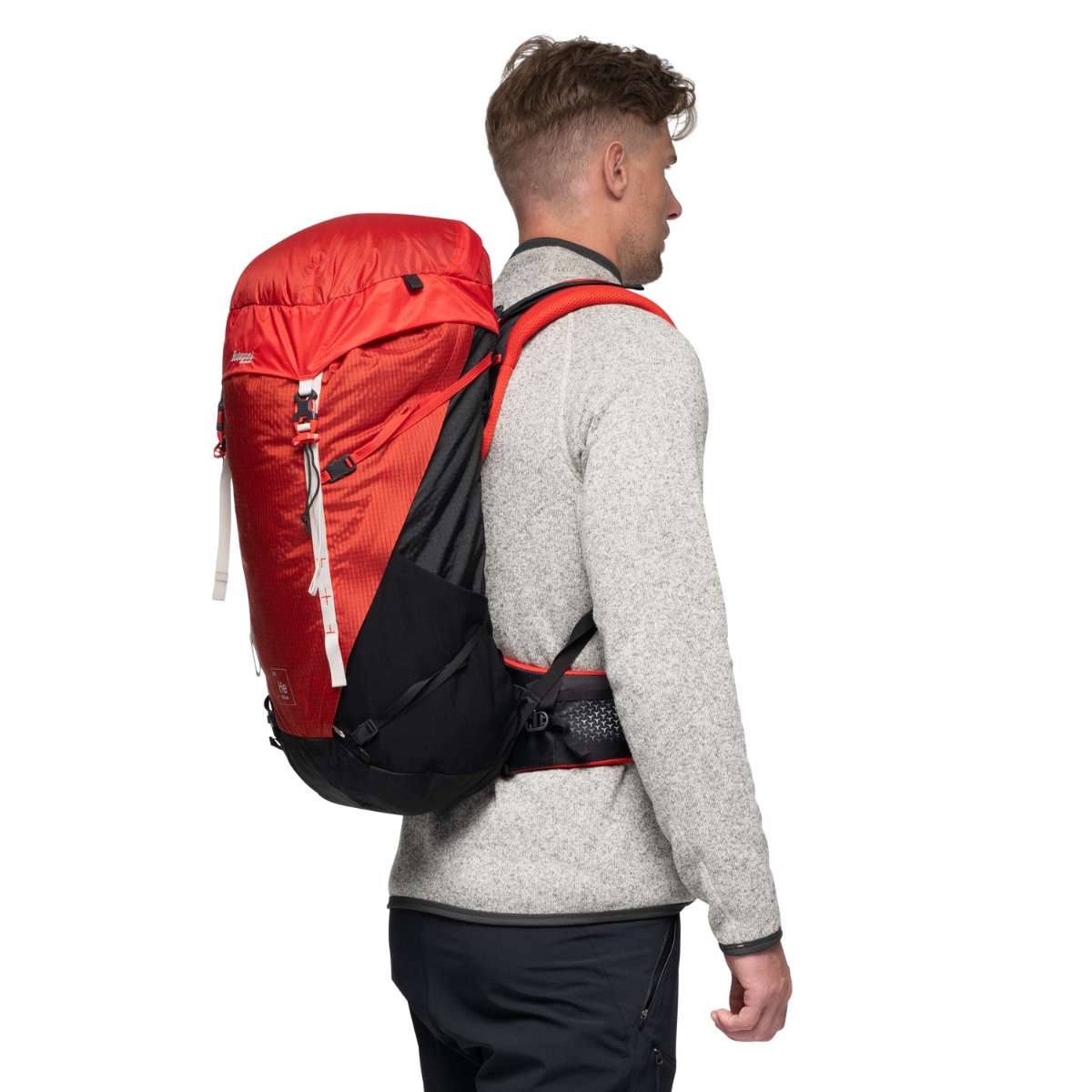Свръхлеката раница Bergans Helium V5 40