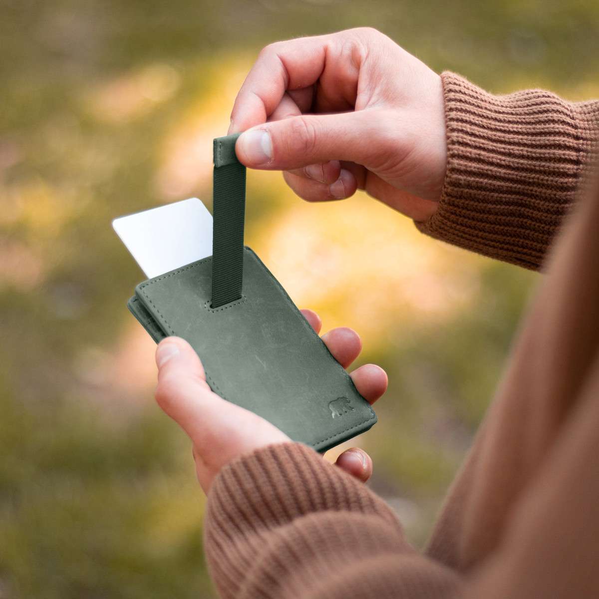 アラスカンメーカー レザーウォレット MAGIC HANDY