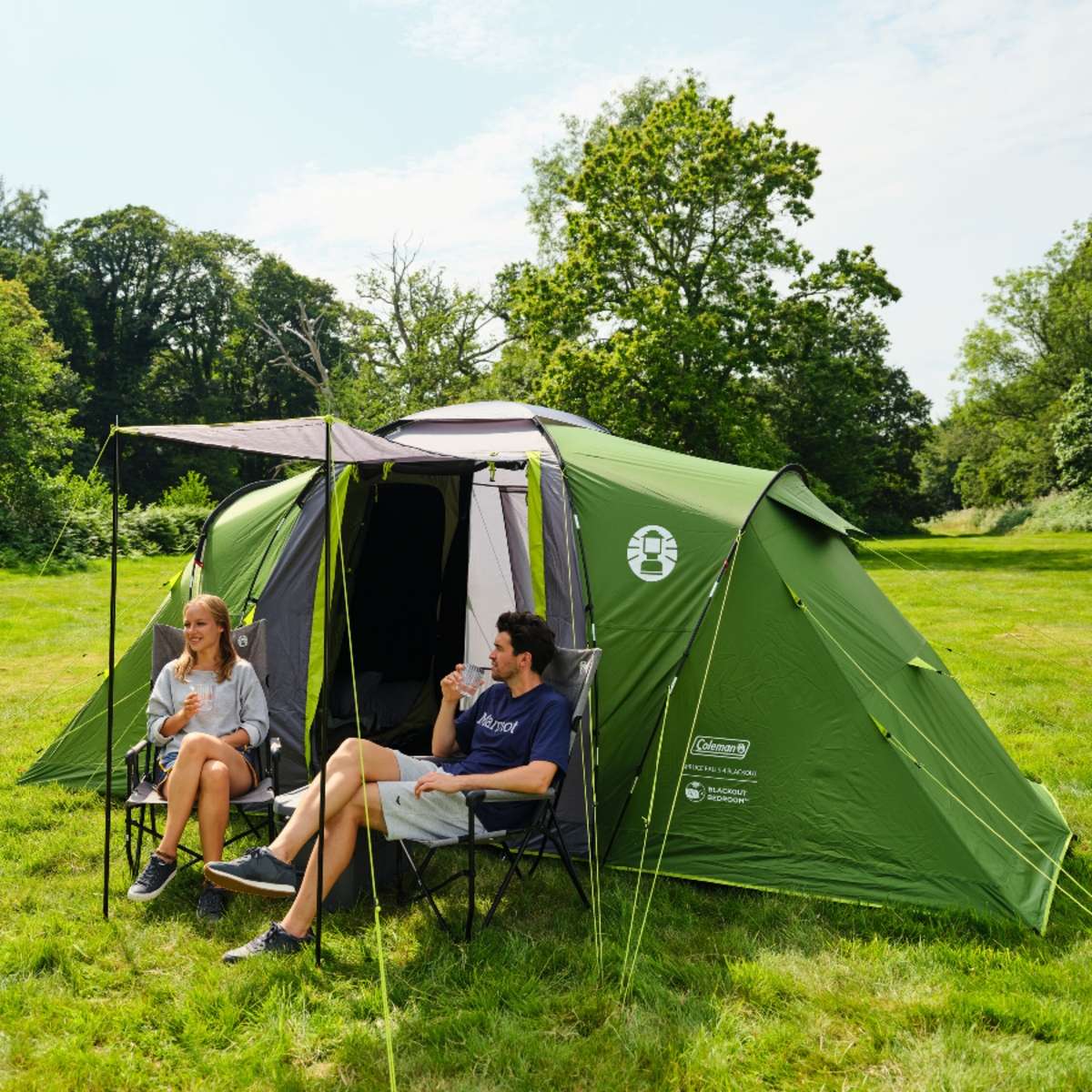 Coleman Spruce Falls 4 BlackOut — tente familial pour 4 personnes