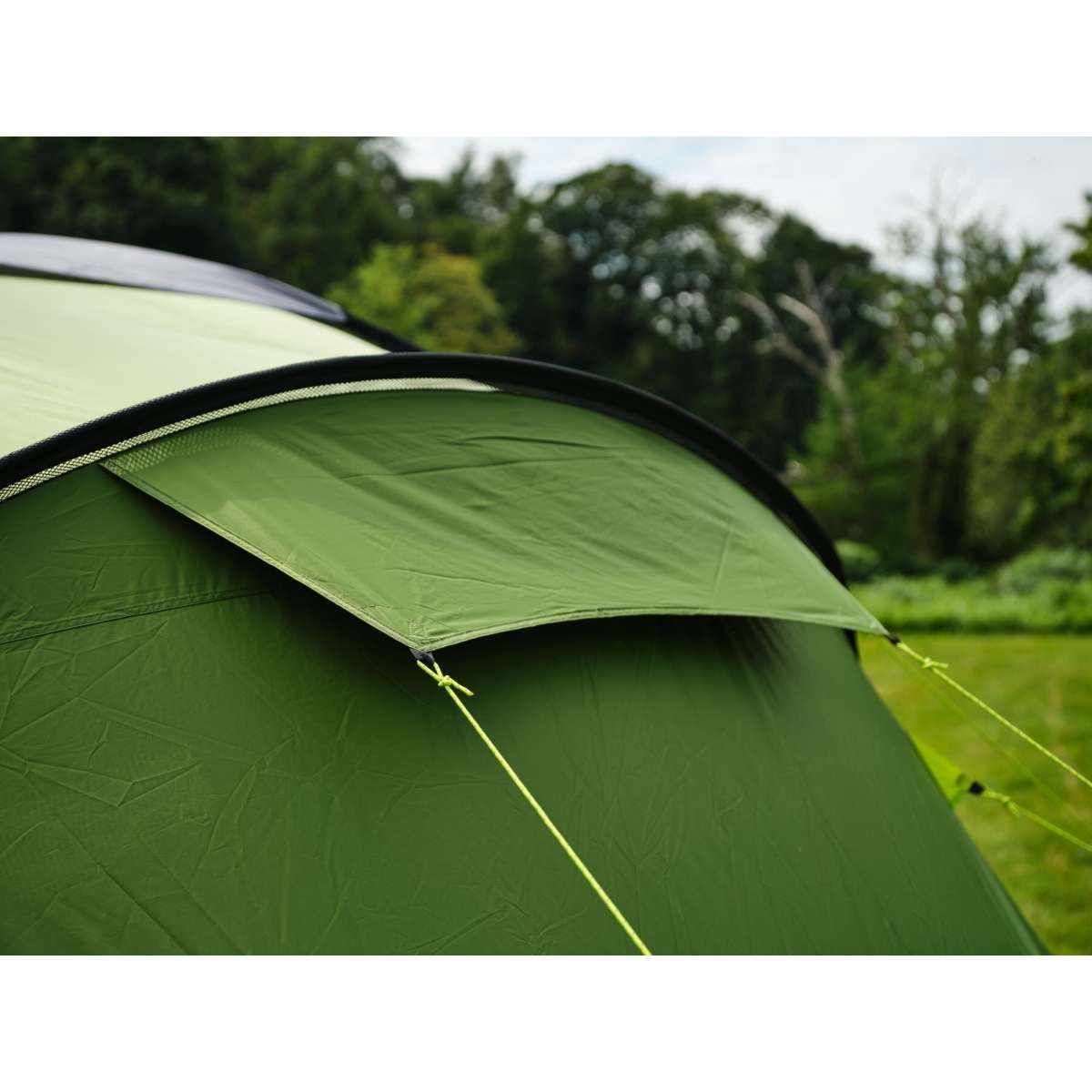 Coleman Spruce Falls 4 BlackOut — tente familial pour 4 personnes