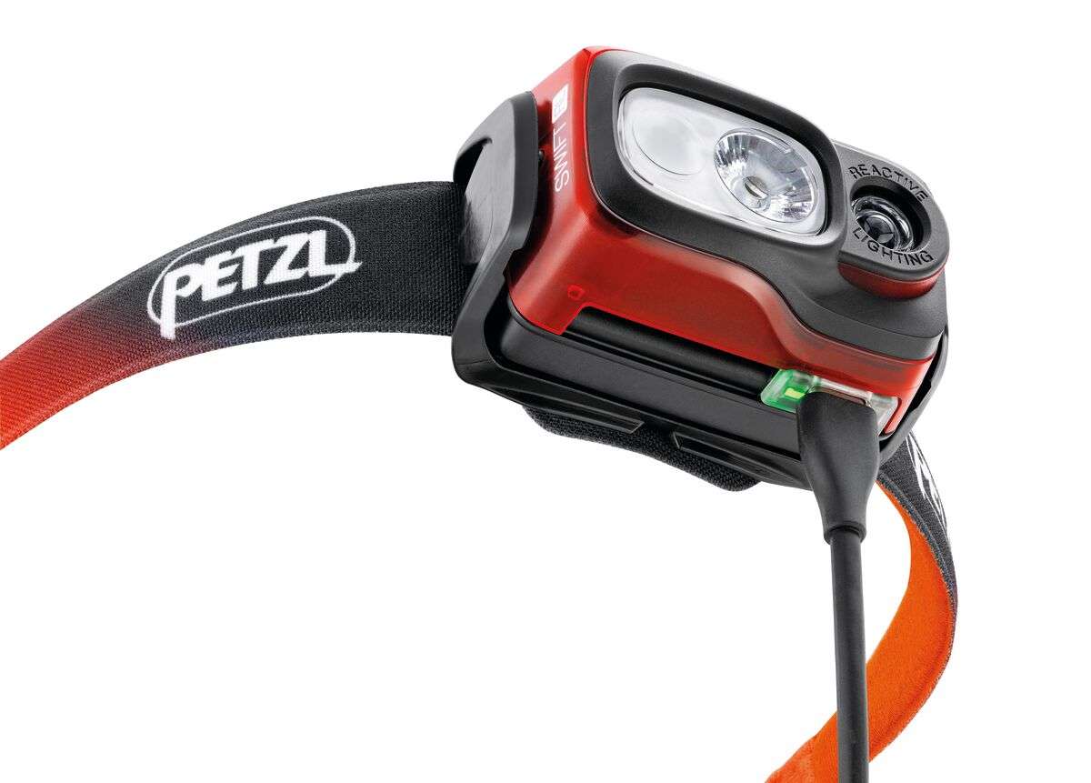 Petzl SWIFT RL čelna svetilka
