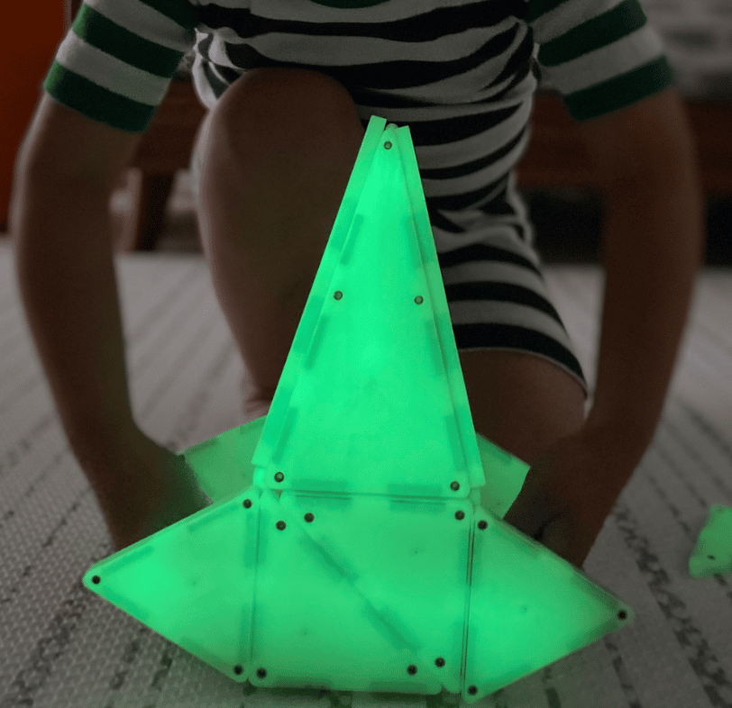 Magna-Tiles Glow 16-dielna stavebnica