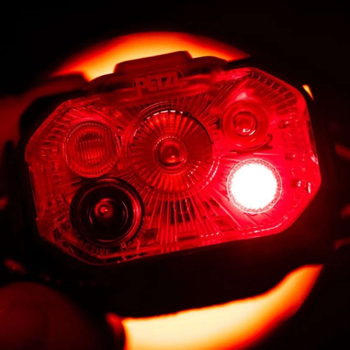Lanterna frontală Petzl Swift RL Classic (2026)