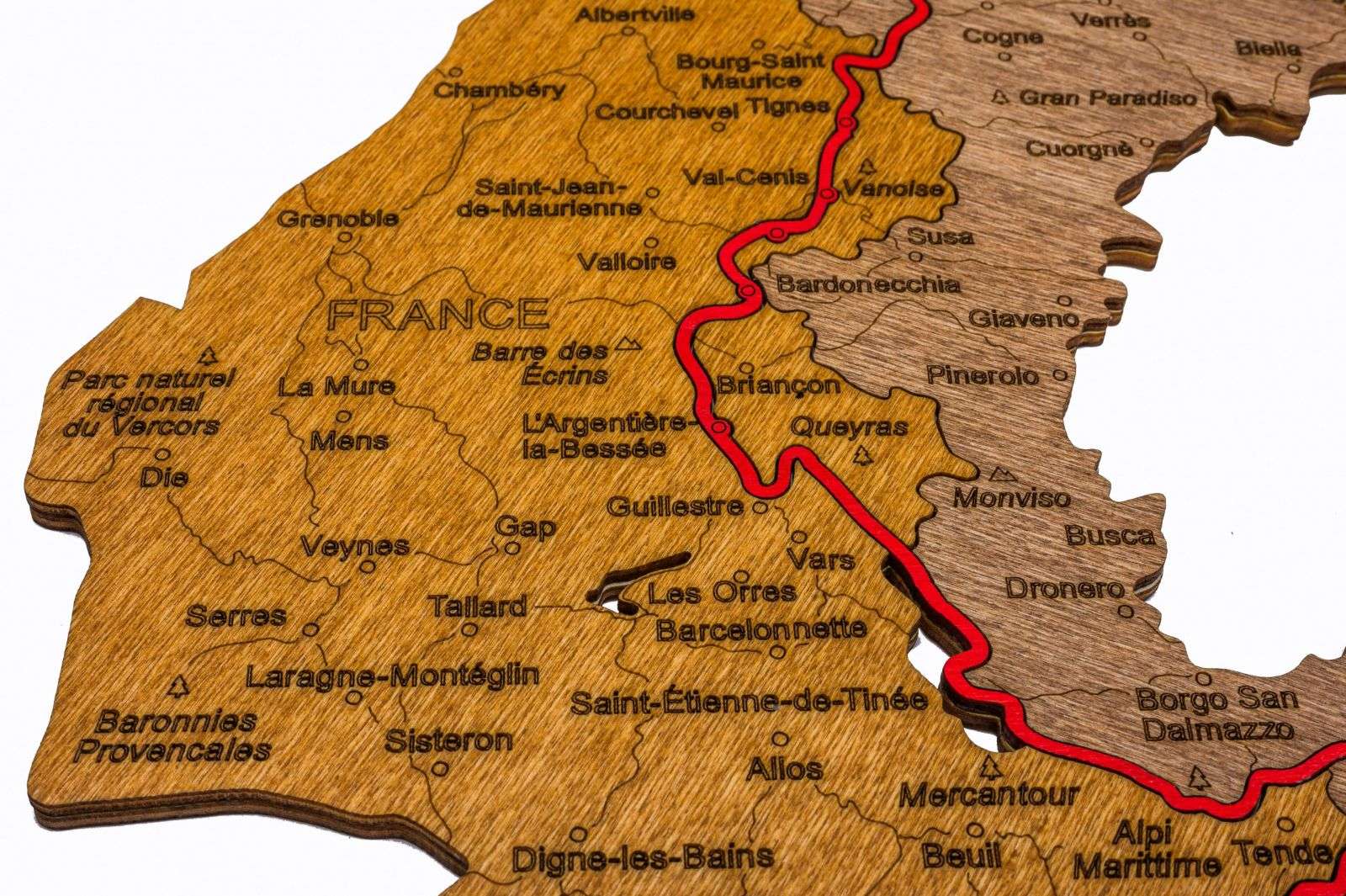 Hölzerne Karte der Via Alpina