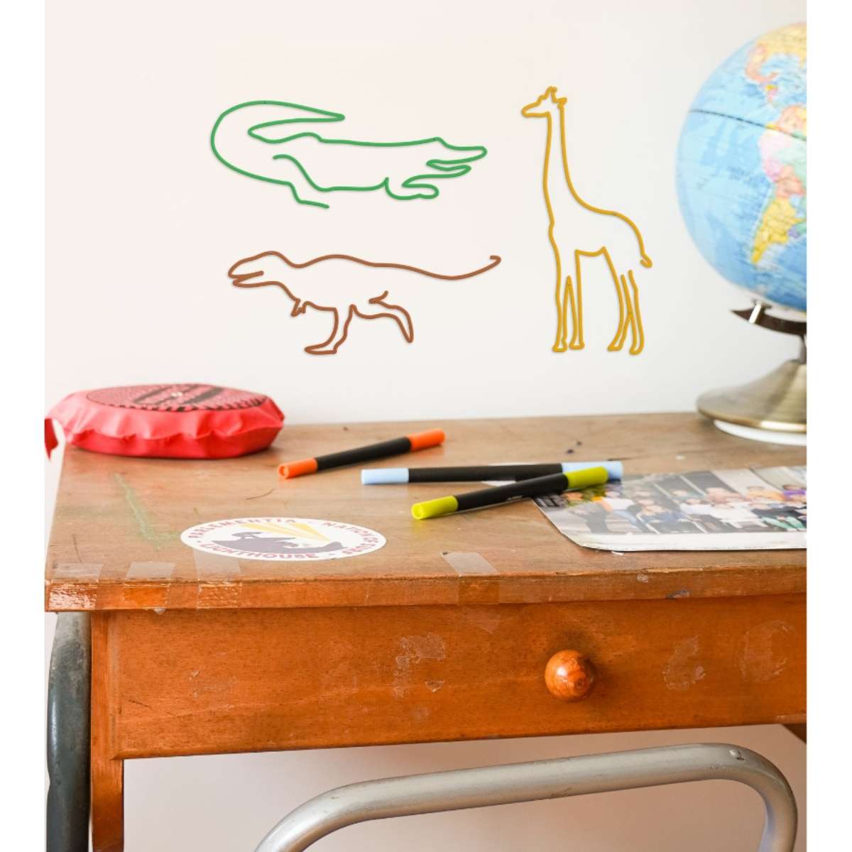 THE LINE Tyranosaurus