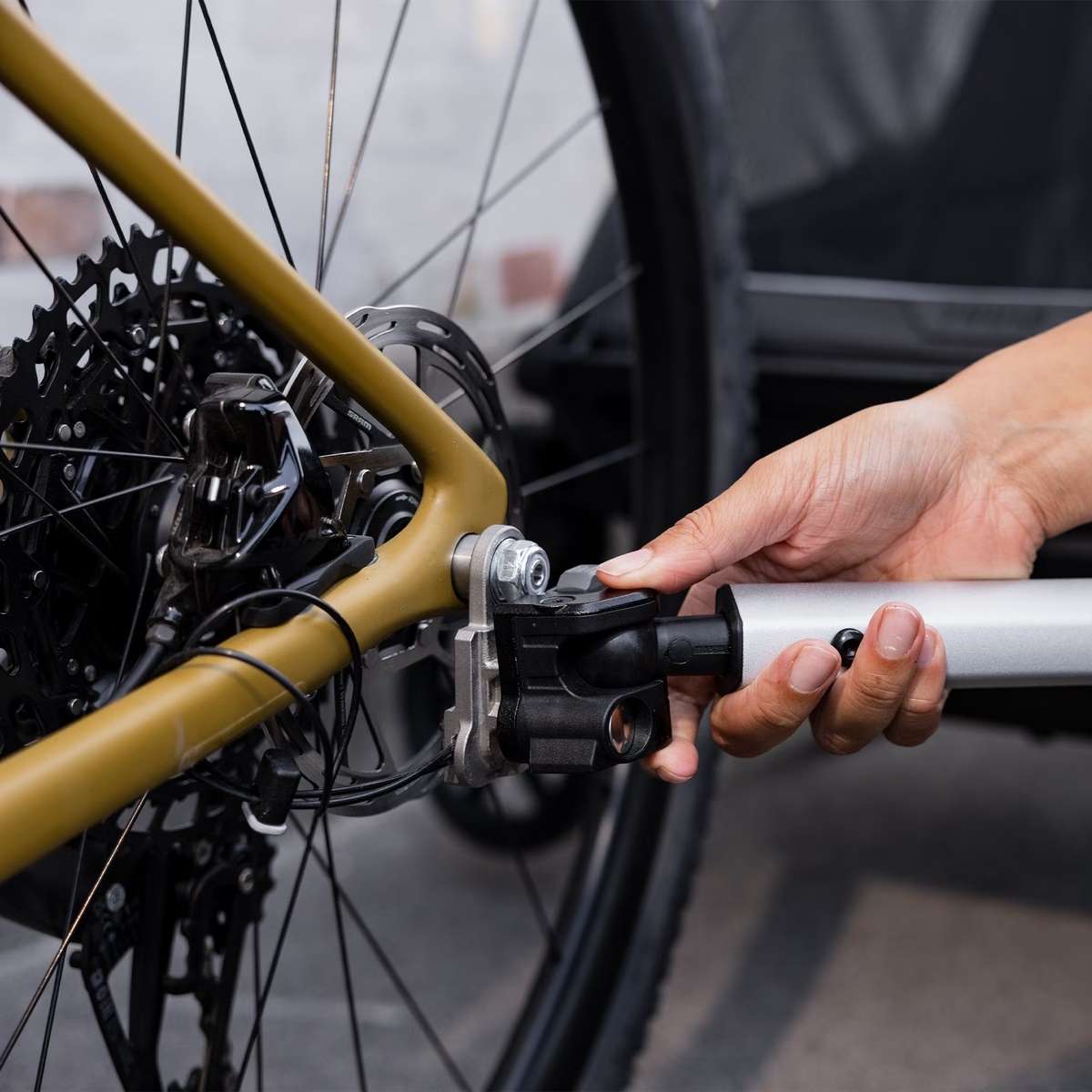 Thule Chariot Cyclo aanhanger Axle Mount ezHitch Plaat
