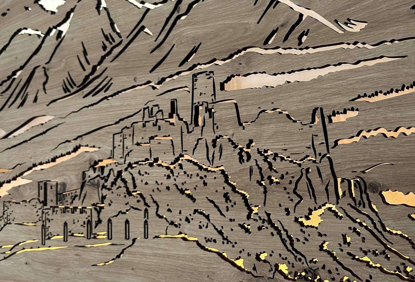 Schloss mit den Tatra - beleuchtete Wandkunst