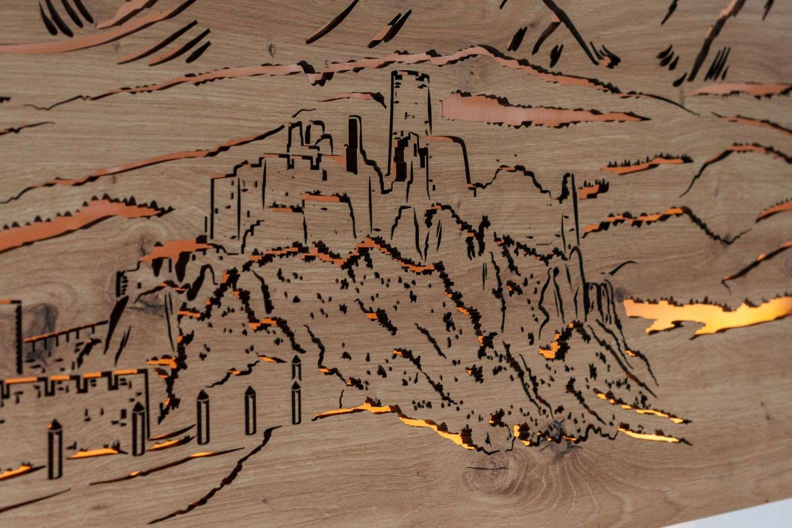 Schloss mit den Tatra - beleuchtete Wandkunst