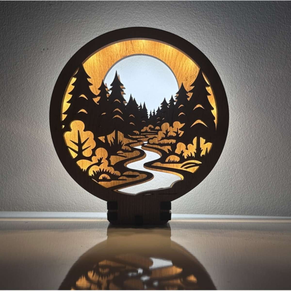 Houten ledlamp „In het bos“ 20×22 cm