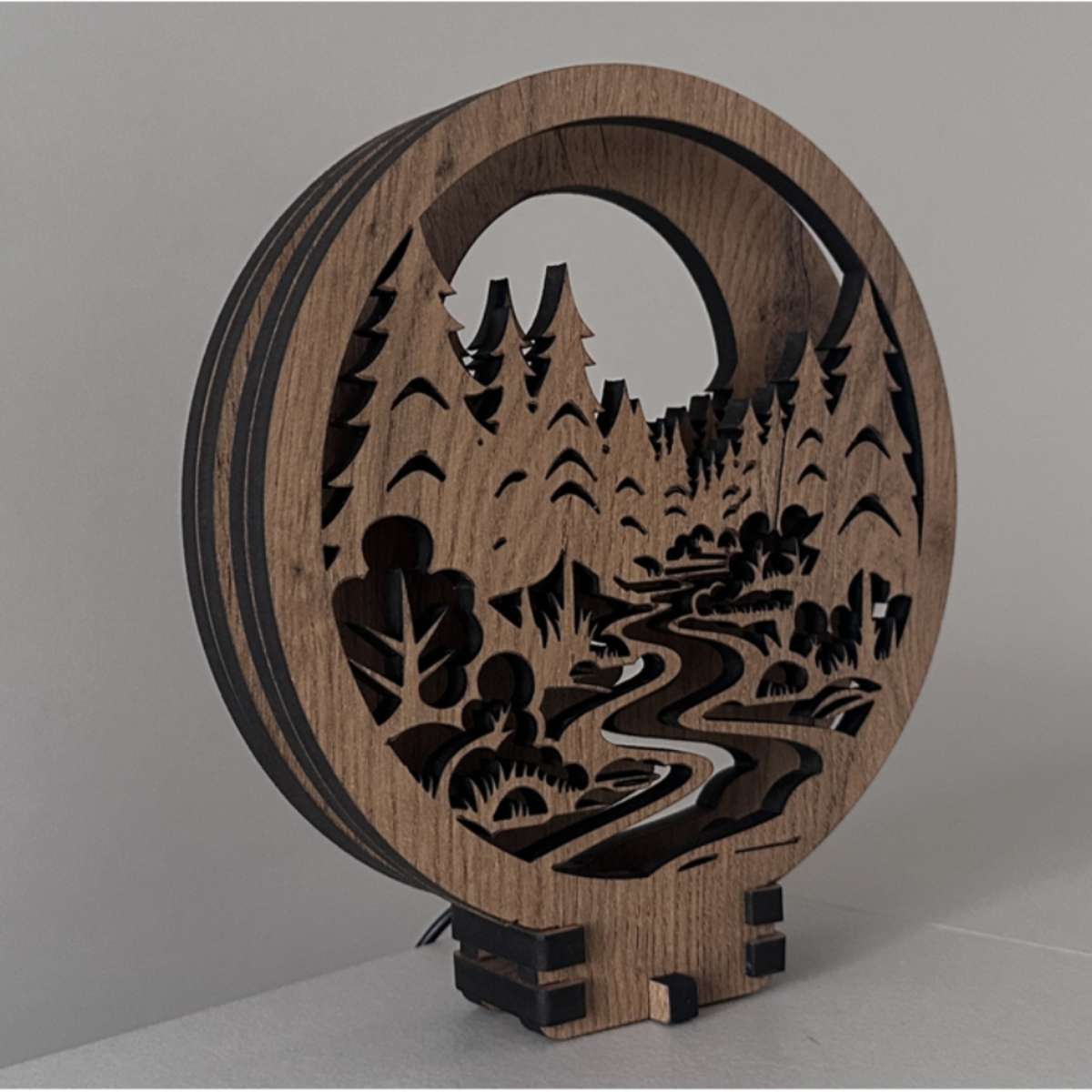 Houten ledlamp „In het bos“ 20×22 cm