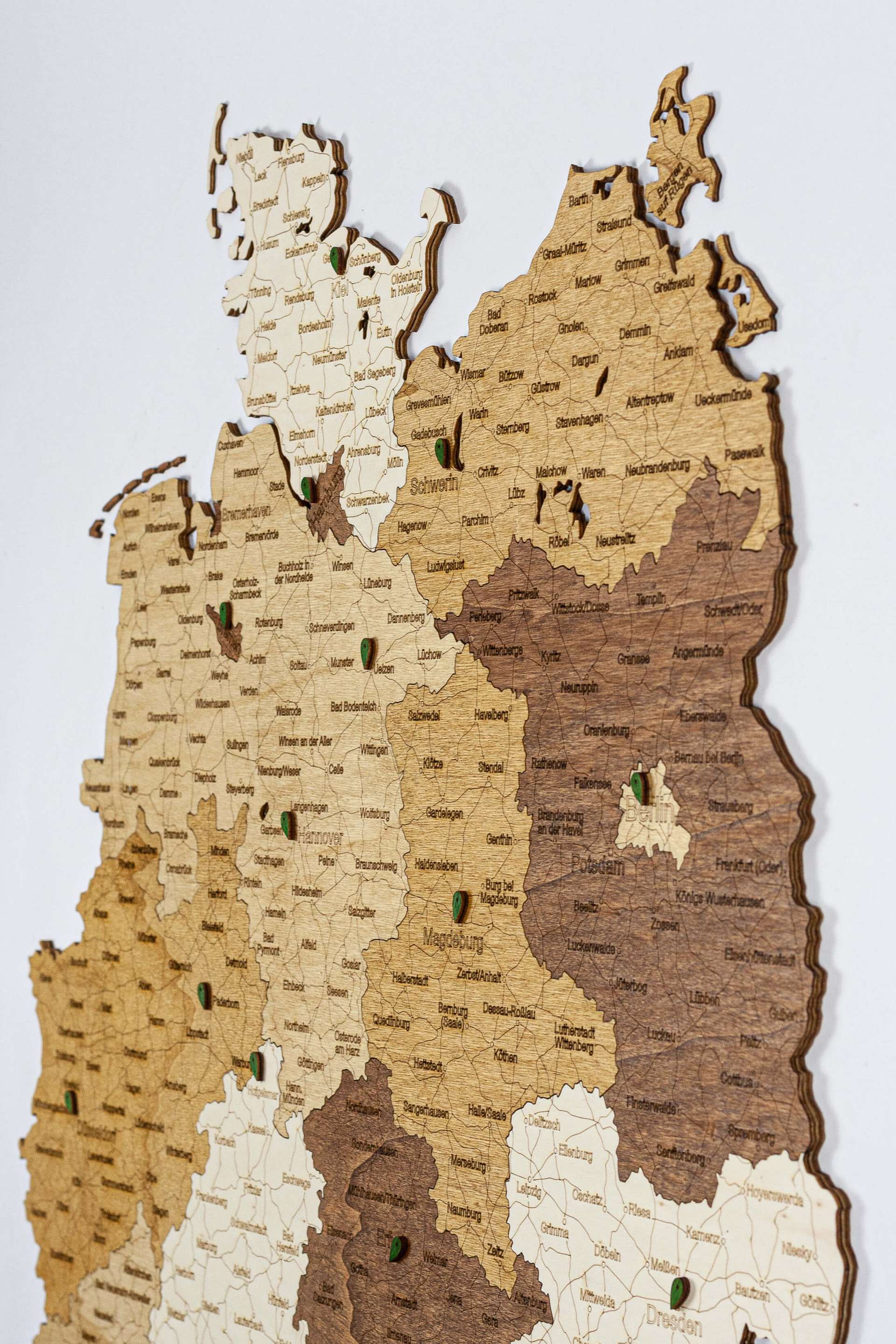 Holzwandkarte von Deutschland - große Wanddekoration