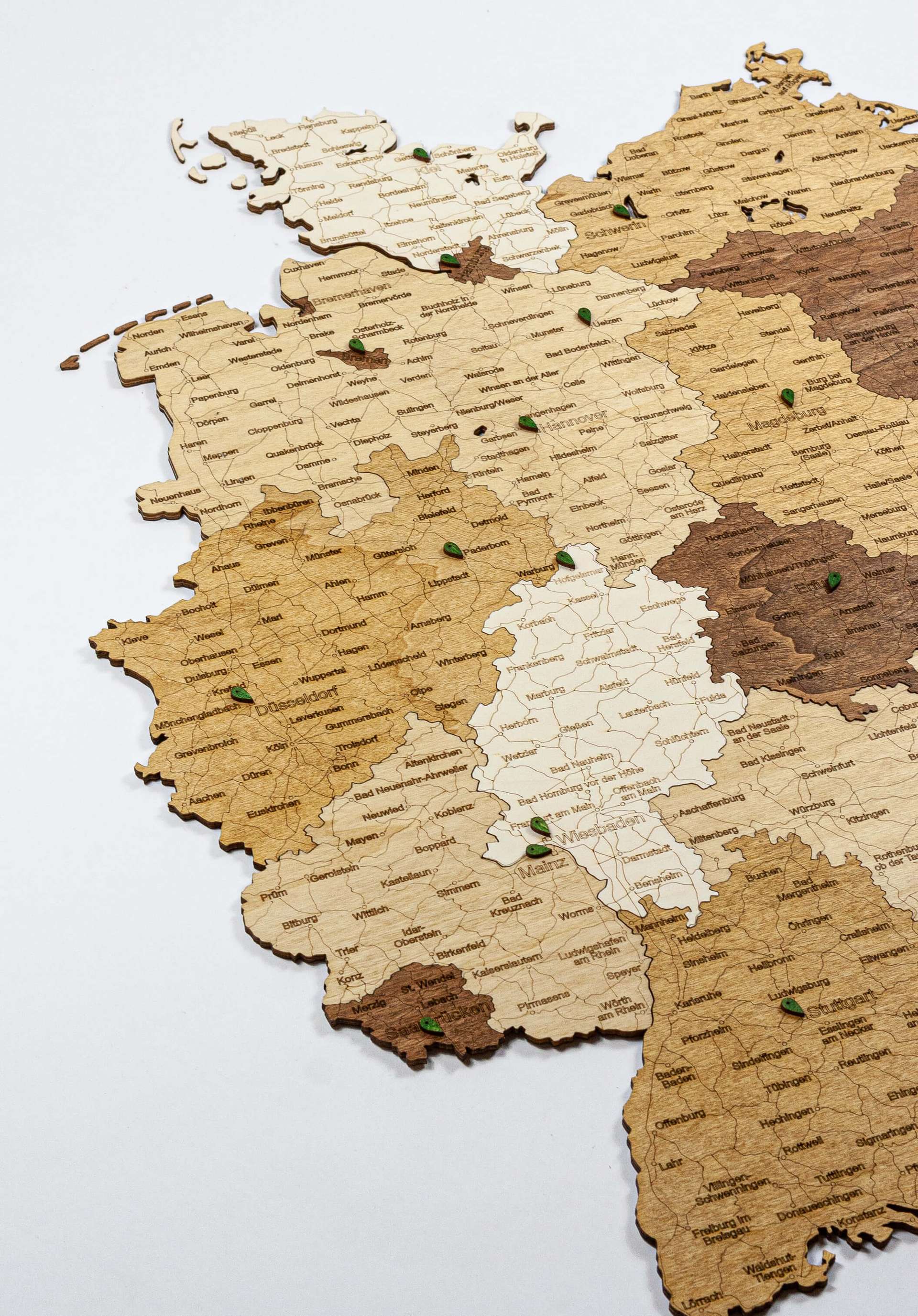 Holzwandkarte von Deutschland - große Wanddekoration