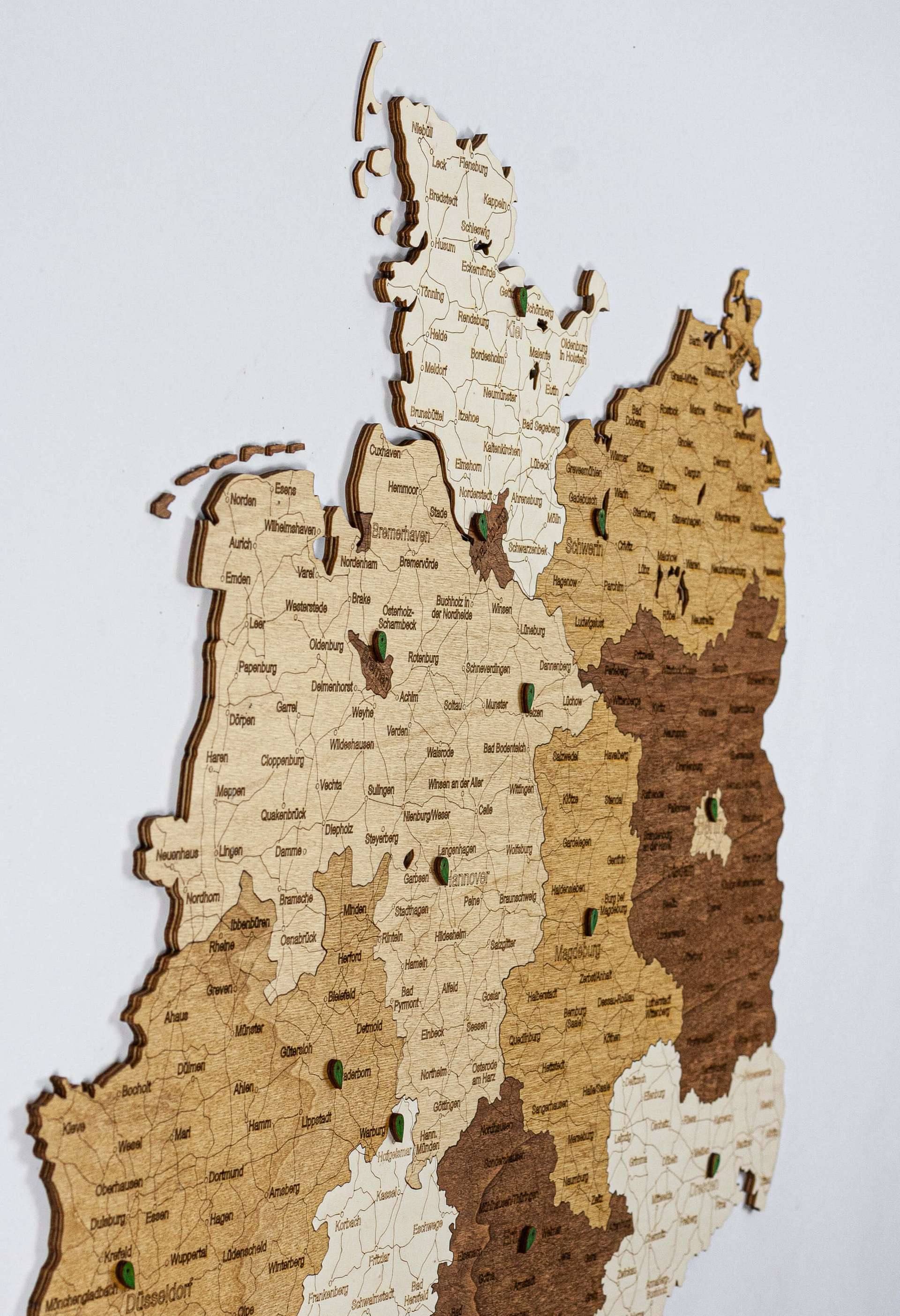 Holzwandkarte von Deutschland - große Wanddekoration