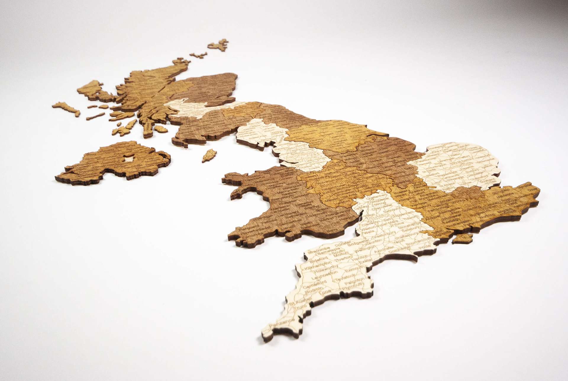 United Kingdom (British Isles + Ireland) Wooden Map