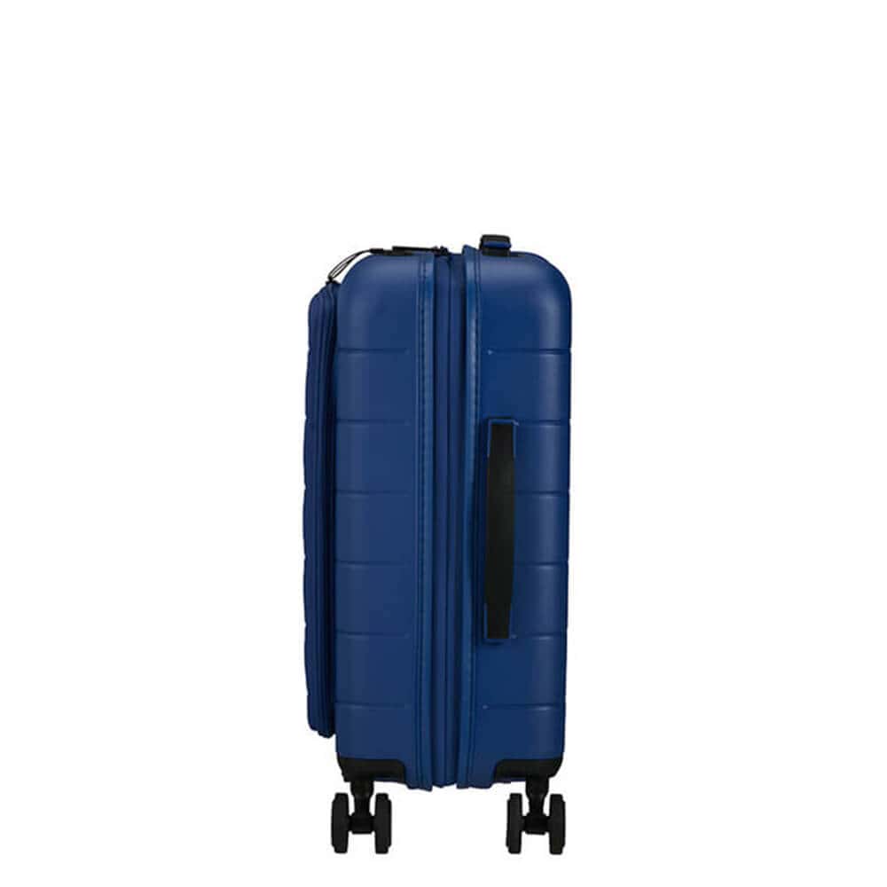 American Tourister - Novastream - Spinner 55 EXP + kannettava tietokone lokero matkalaukkuun