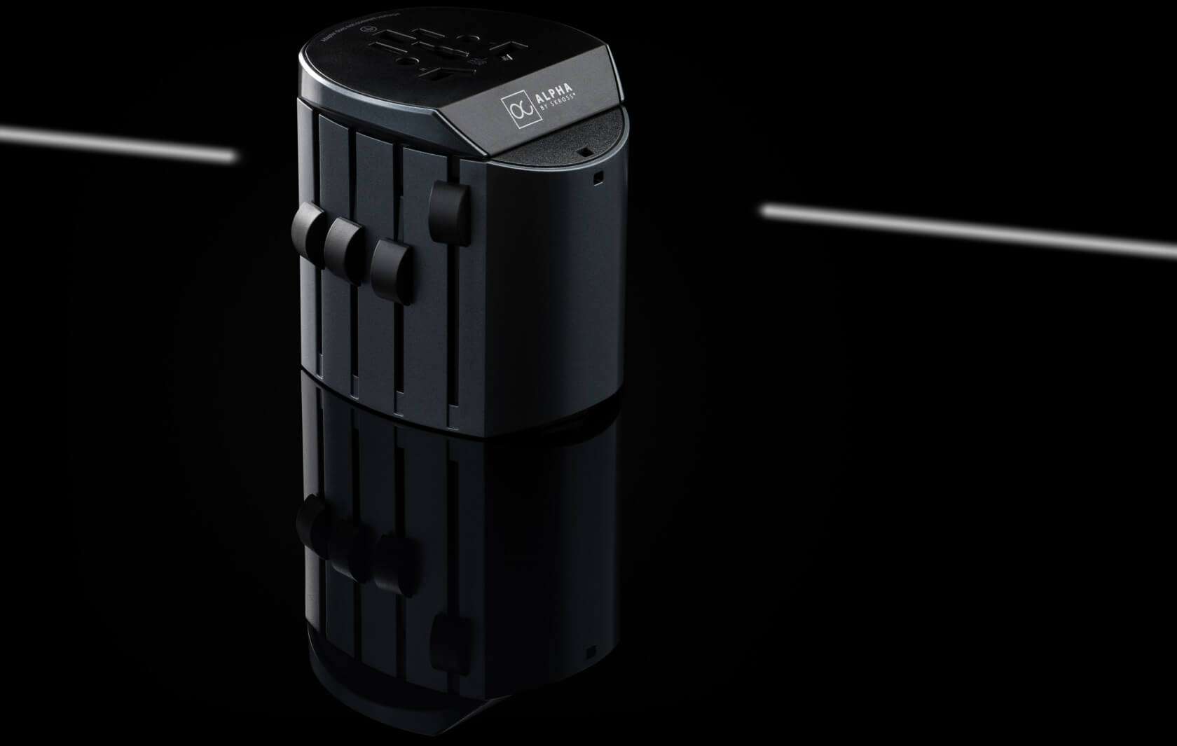 Adaptador de viaje SKROSS Alpha