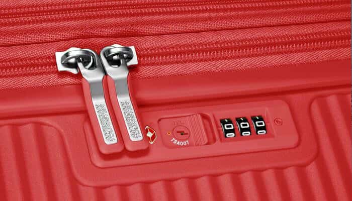 Ταξιδιωτική βαλίτσα American Tourister SoundBox Spinner 55/20