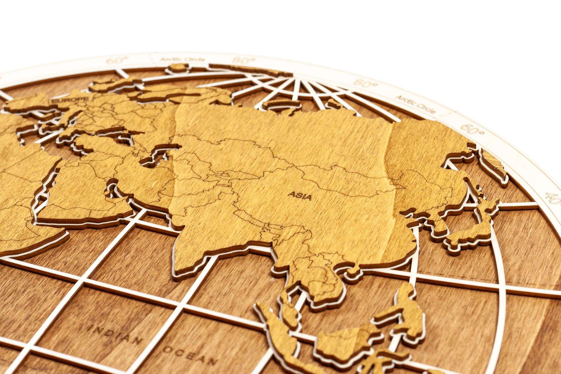 地球の半球 - 木製世界地図