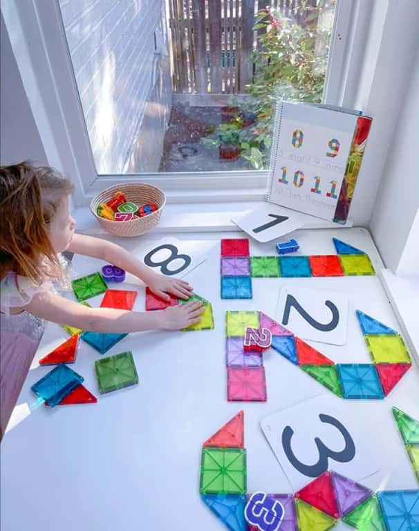 Magna-Tiles Metropolis 110 parts