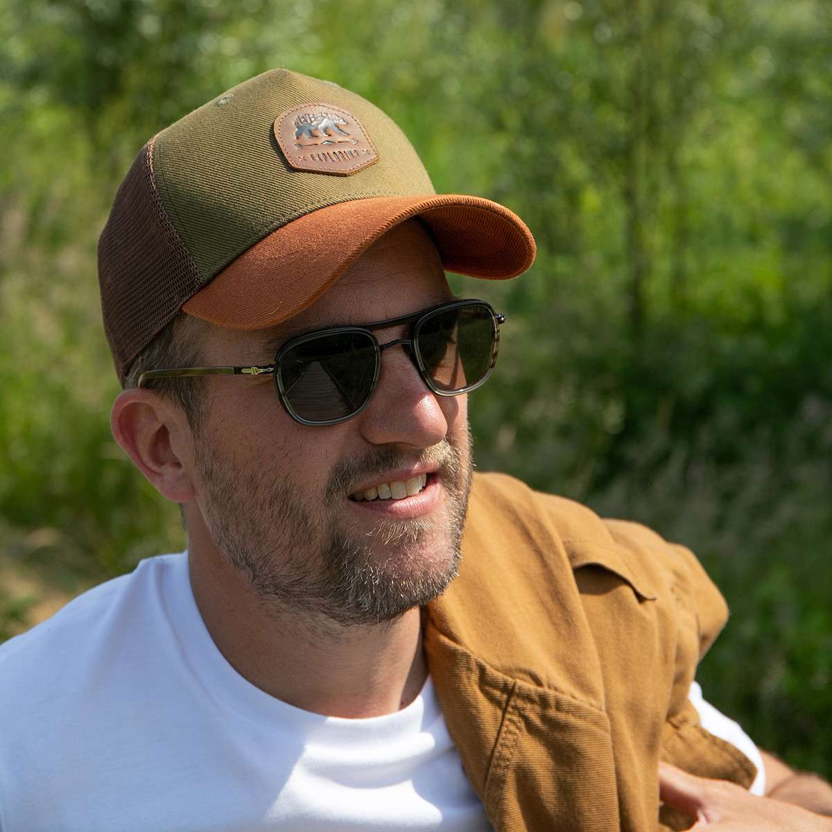 アラスカン・メーカー・トラッカー・キャップ EXPLORING