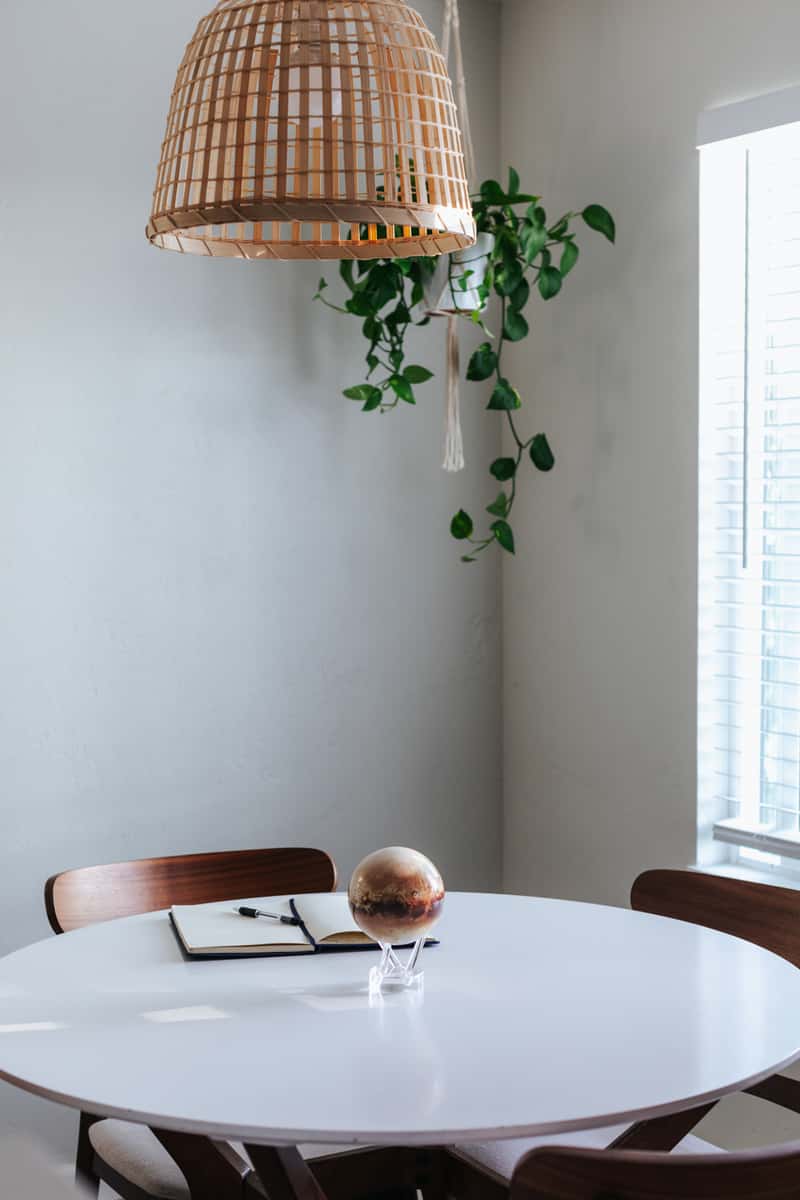 MOVA Pluto self-rotating Globe