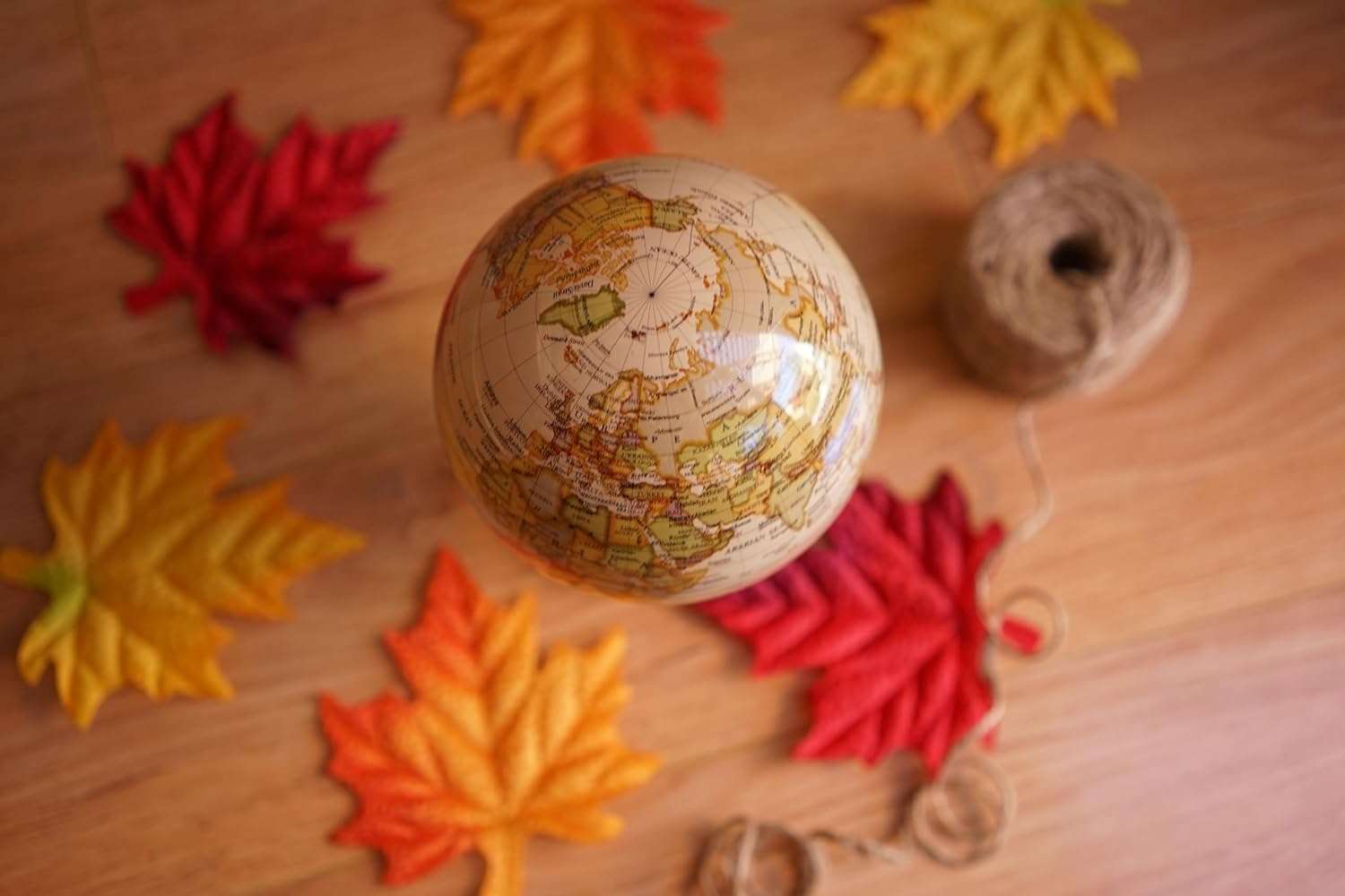 MOVA Antiqued High Gloss Map Self Spinning Globe