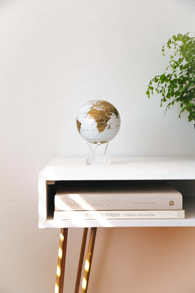 MOVA White and Gold Self Spinning Globe