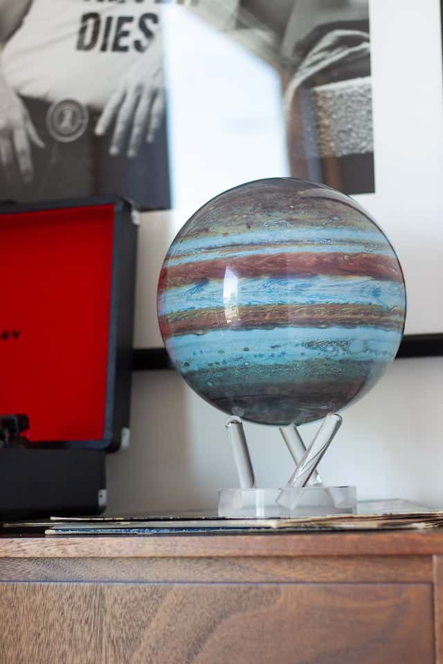 MOVA Jupiter Self Spinning Globe