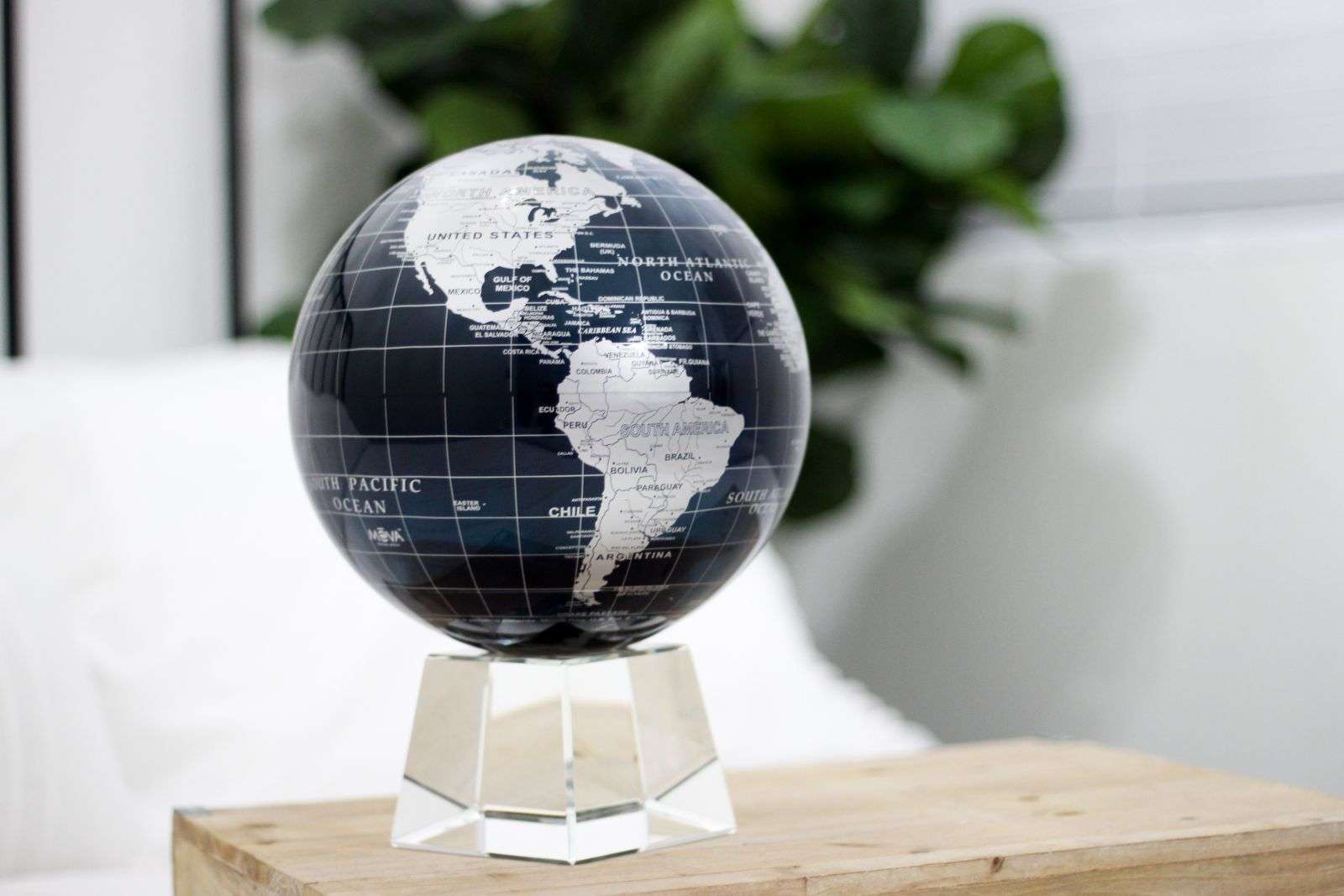 Mova Metallic Black and Silver Self Spinning Globe