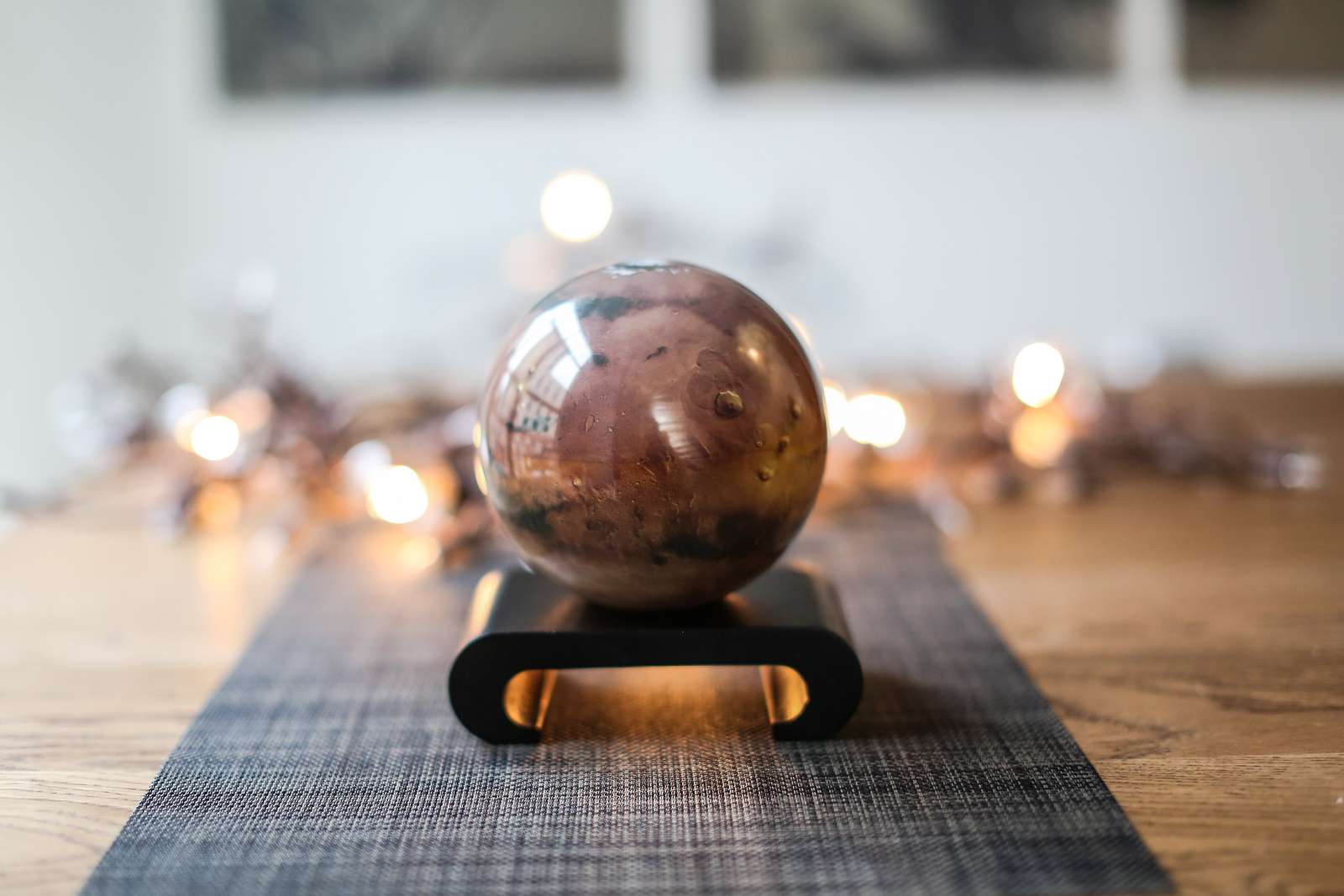 MOVA Mars Self Spinning Globe