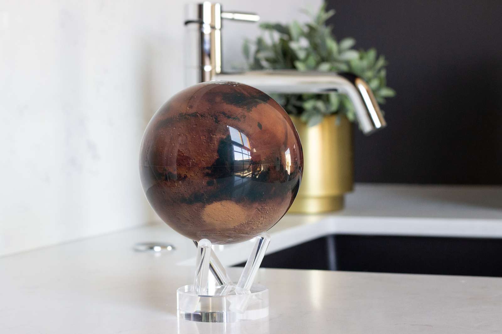 MOVA Mars Self Spinning Globe