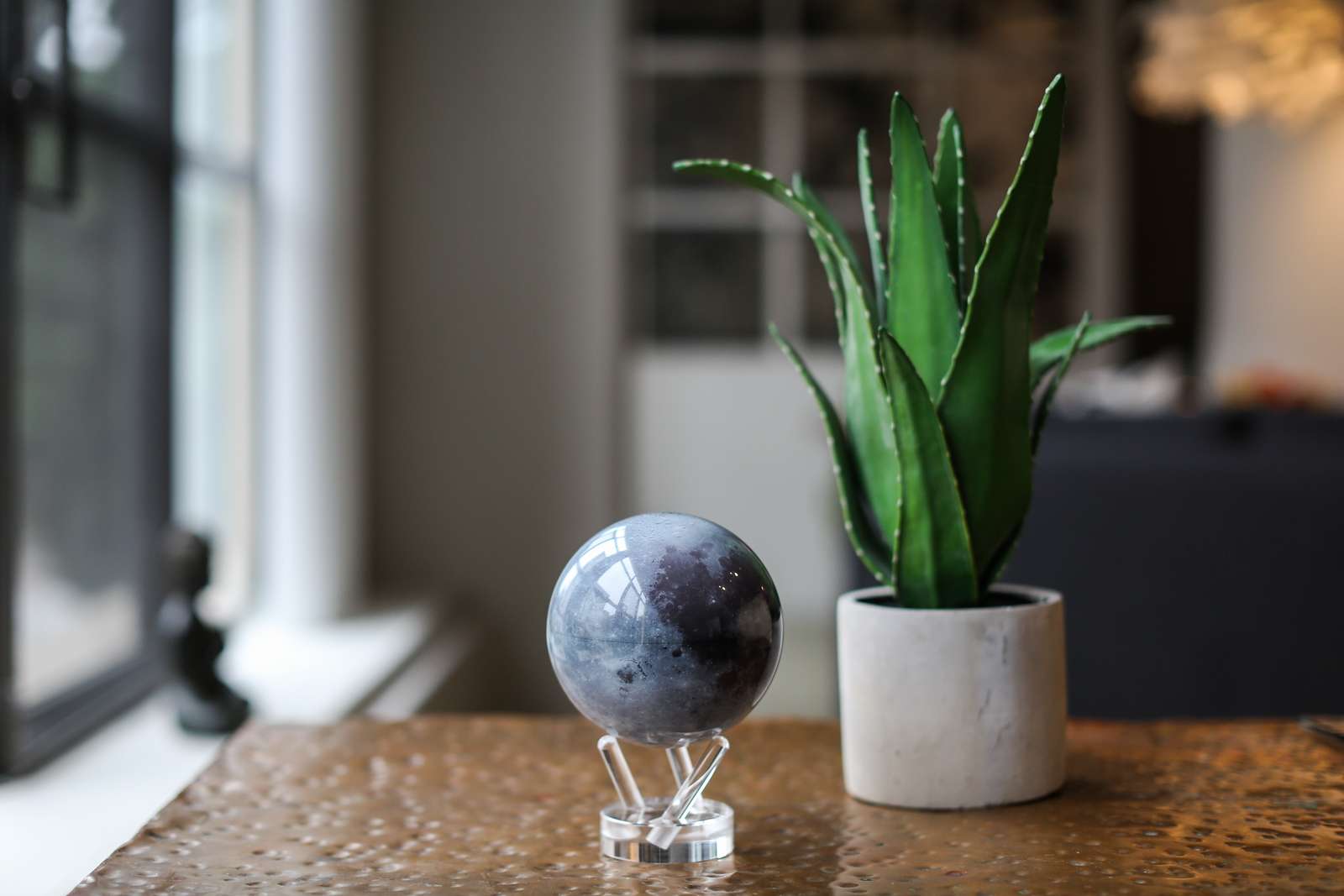 MOVA Moon Self Rotating Globe