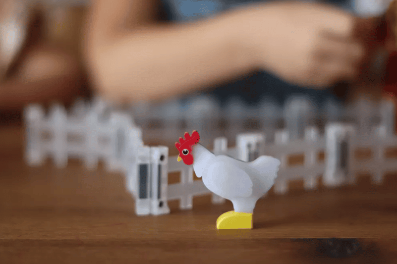 Magna-Tiles Farm Animals 25-Piece Set magnetic building set