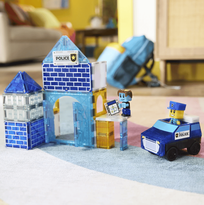 Magna-Tiles Magnetic Construction Set Police Station 35 parts