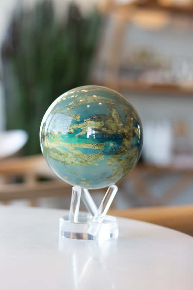 MOVA Titan self-rotating globe