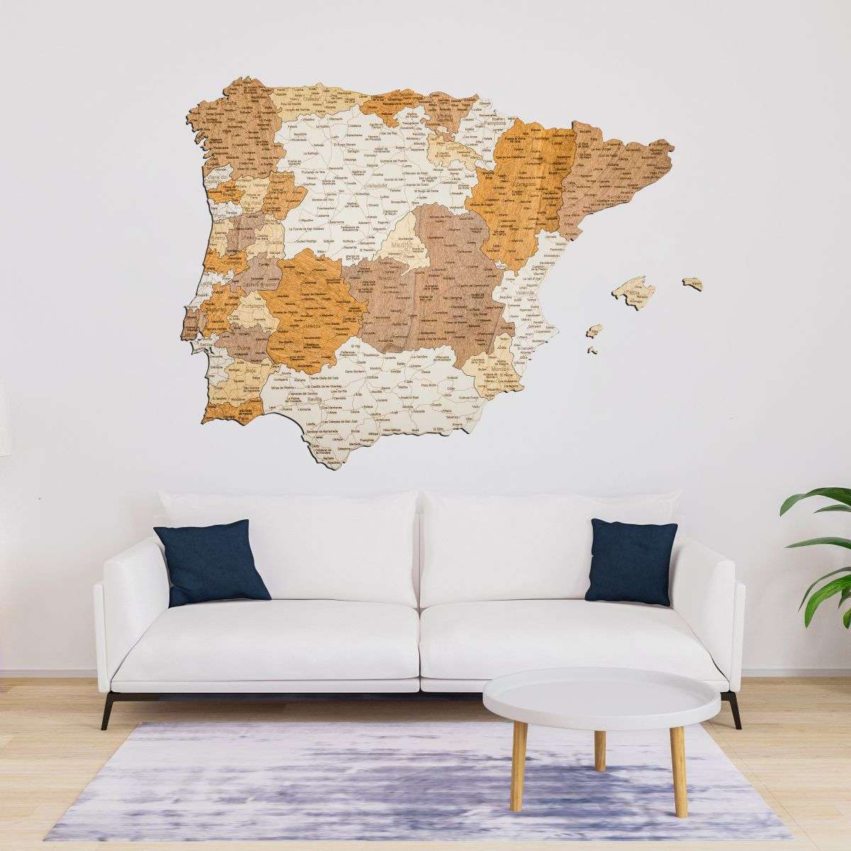 Pürenee poolsaare puidust kaart