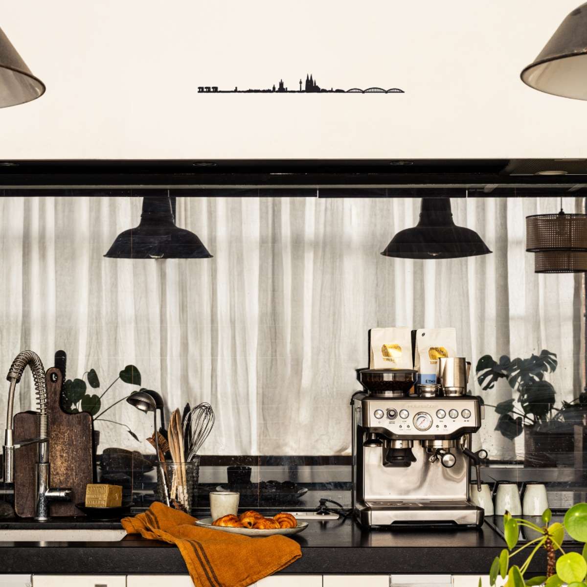 LINIA Kolín nad Cologne