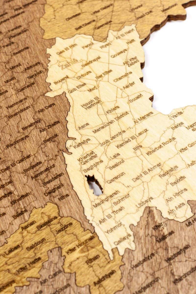 Hartă din lemn a Libanului