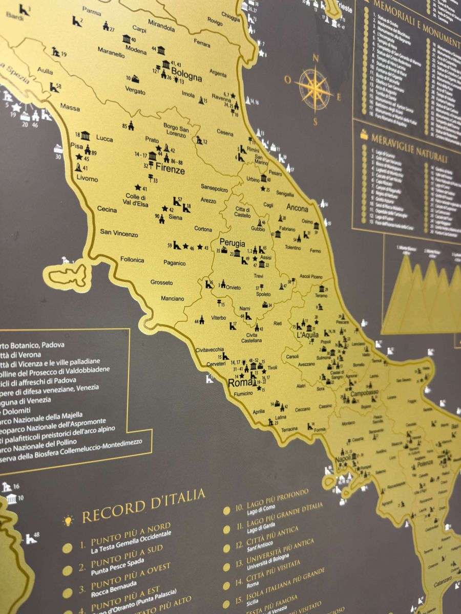 Scratch map of Italy