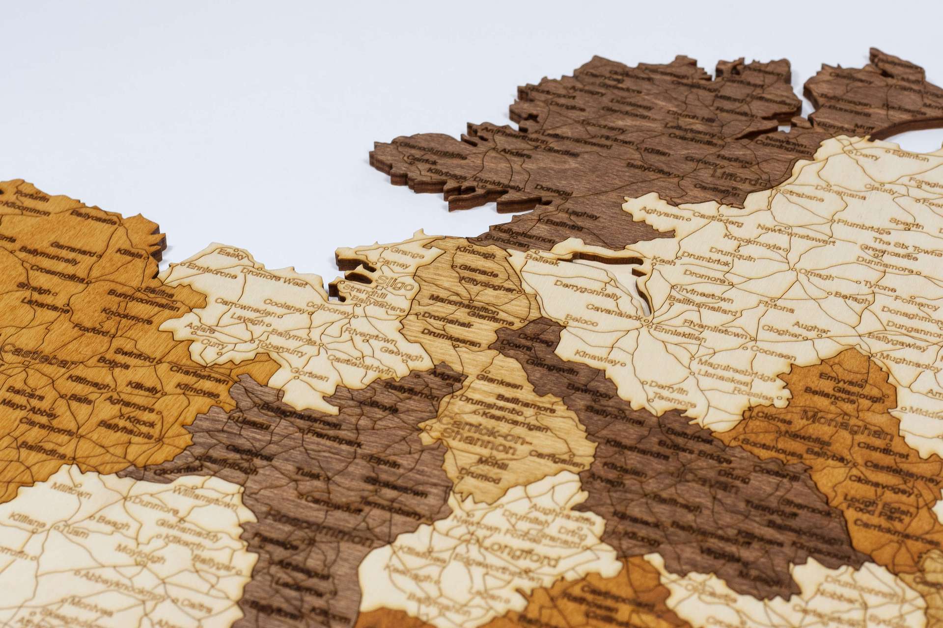 Mapa da Irlanda em madeira