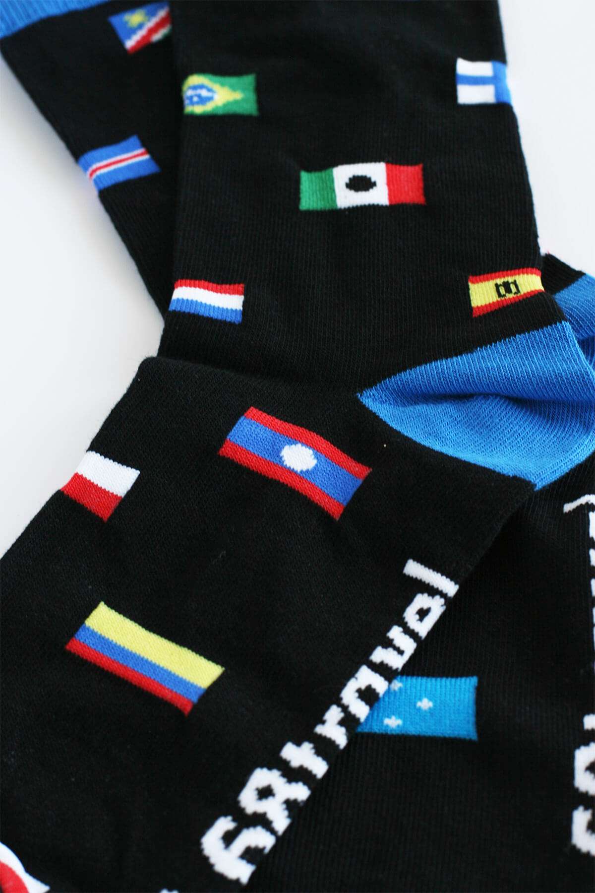 Skarpety unisex dla podróżników - flagi świata lub motywy miejskie