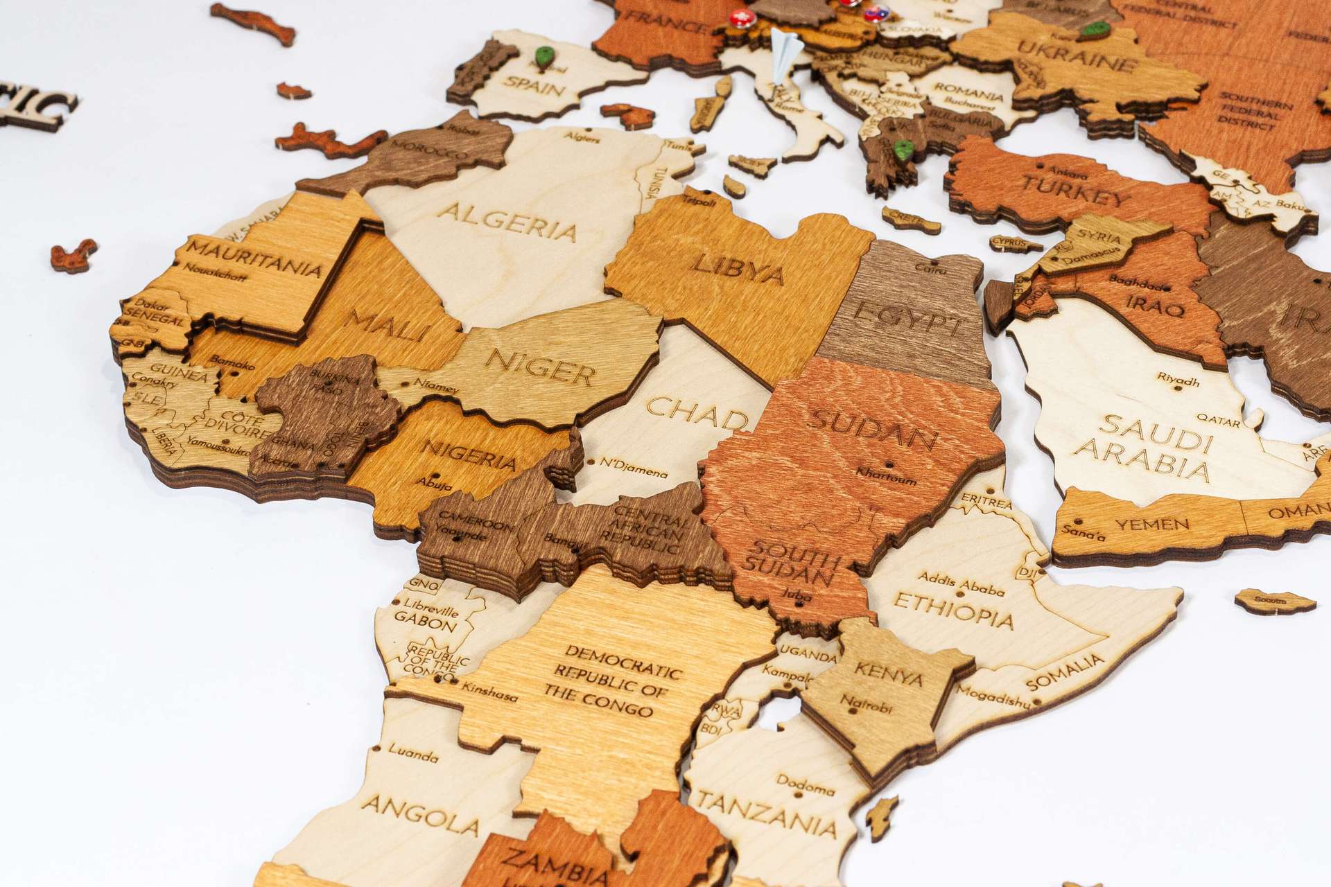 Wooden World Map Wall Decoration