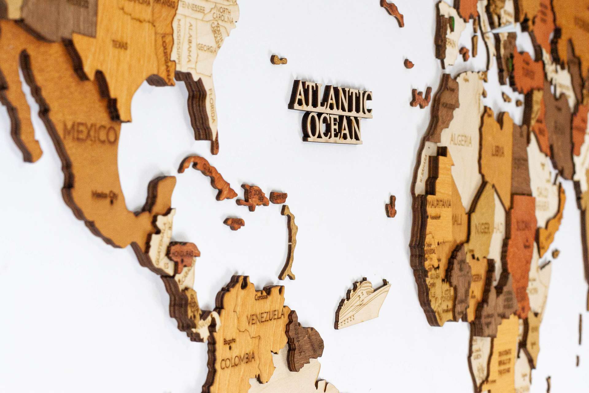 Wooden World Map Wall Decoration