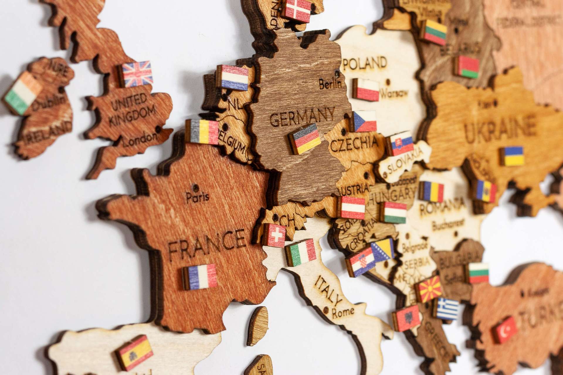 Houten Wereldvlaggen