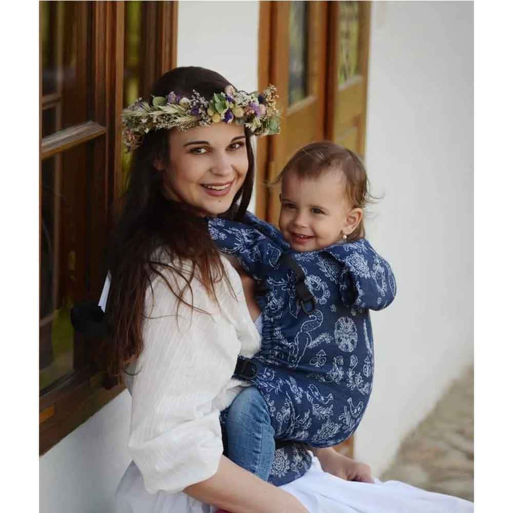 Rischino Folkwood Carrier – flexibilní