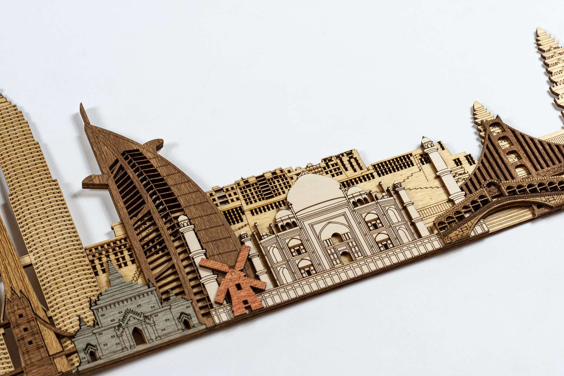 World Landmarks deluxe wooden panel 150cm