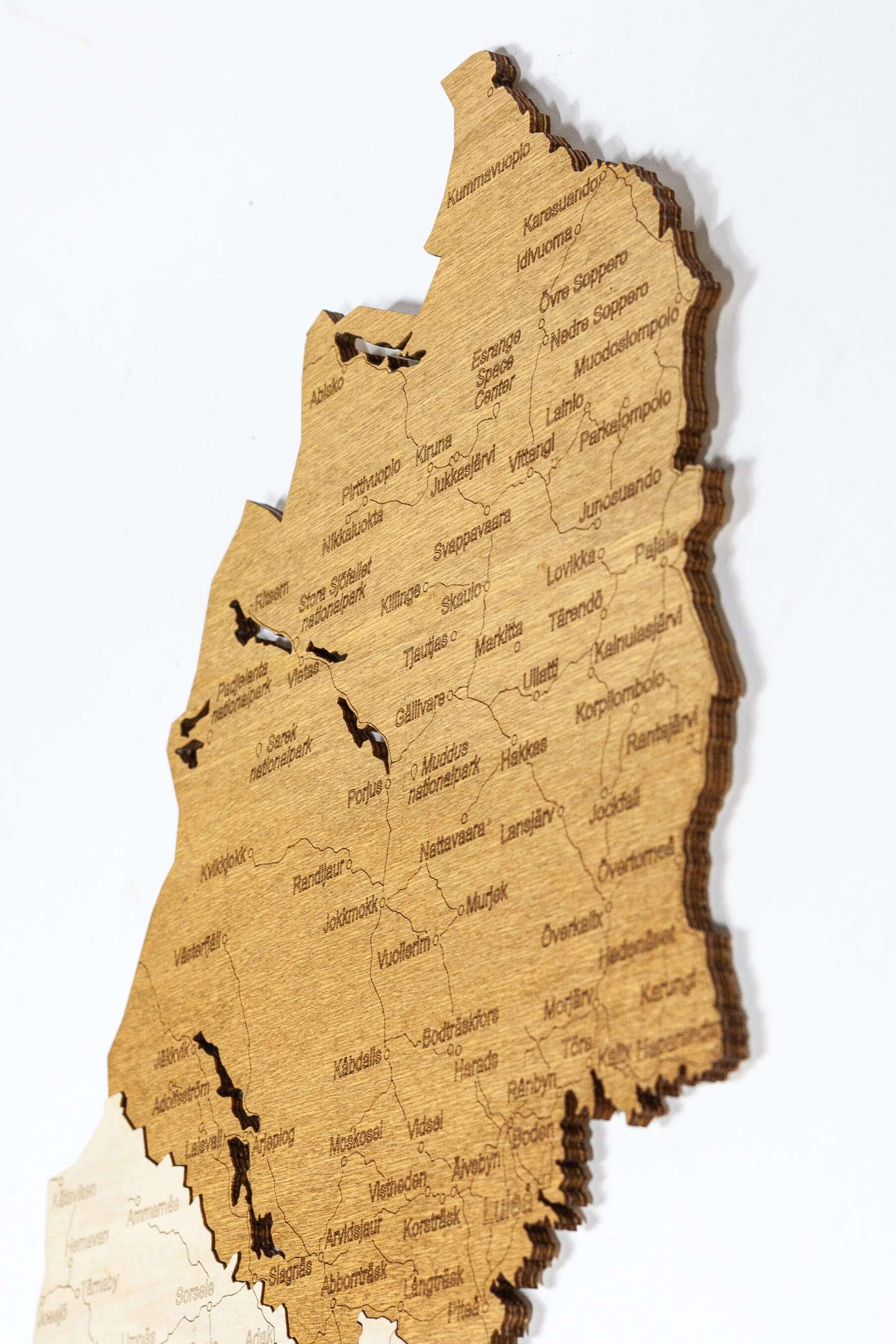 Mapa da Suécia em madeira