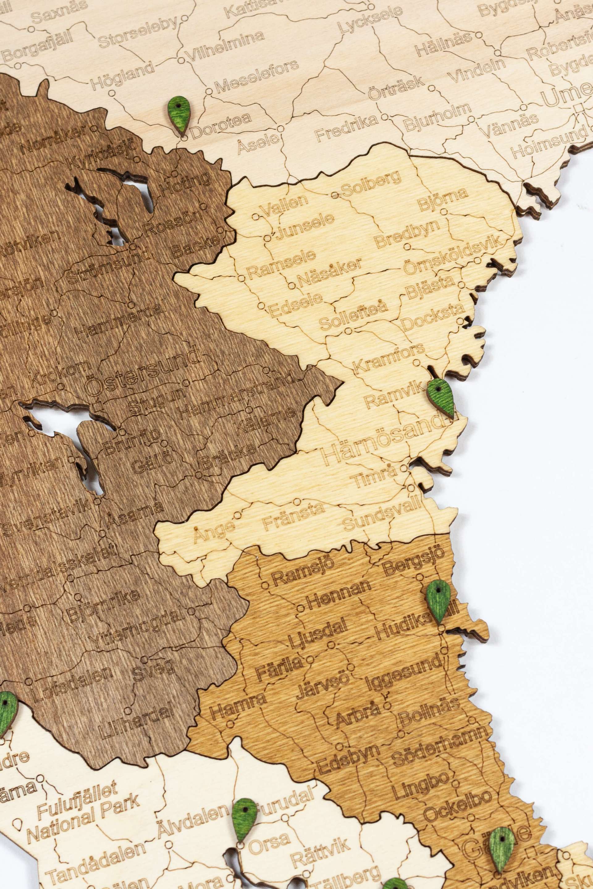 Mapa da Suécia em madeira