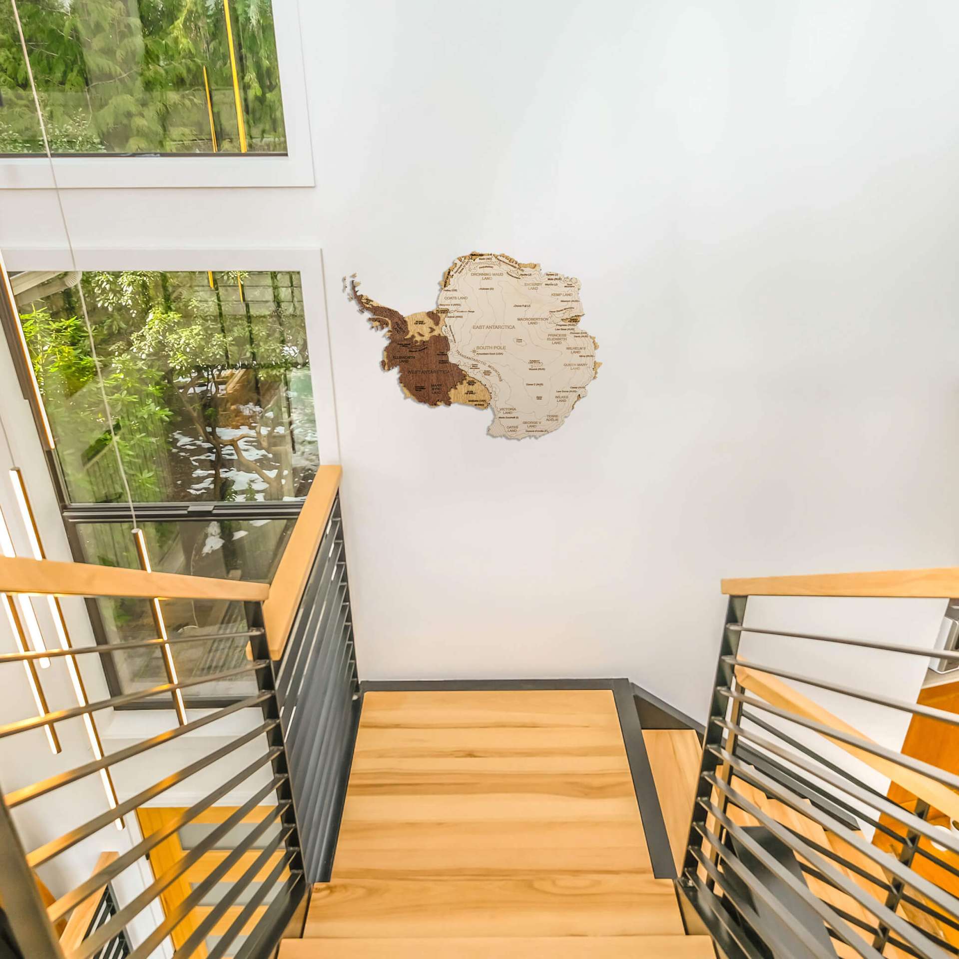 3D puidust kaart Antarktikast