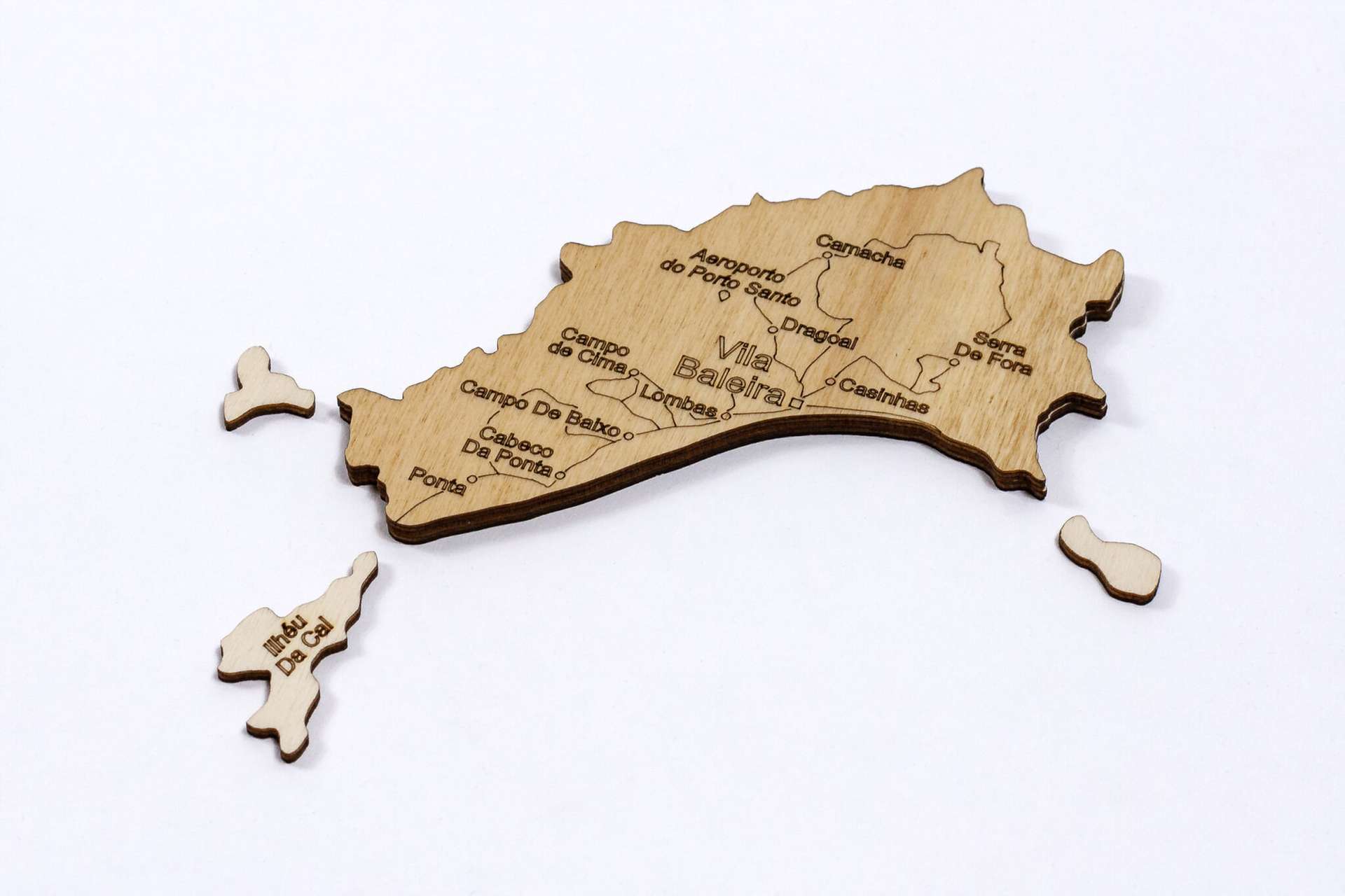 Carte en bois de Madère